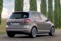 Příčníky VW Golf Plus 05-14 s podélníky