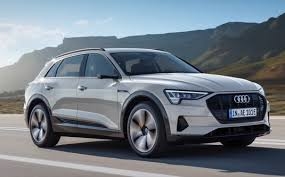 Příčníky Audi E-tron 2019- integrované podélníky Wingbar Evo