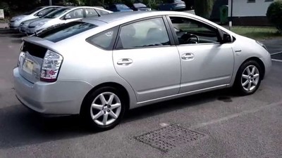 Příčníky Toyota Prius 04-08